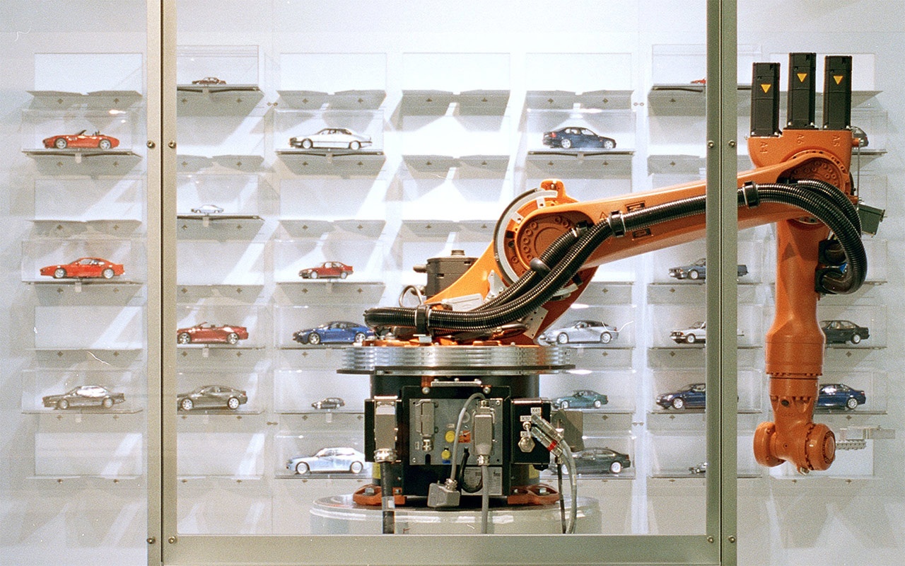 汽車(chē)展廳設計