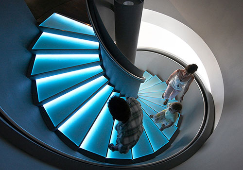 德國(guó)鐘表博物館和展廳多媒體的應(yīng)用